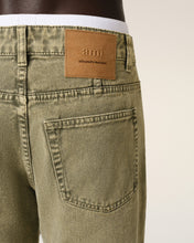 Charger l'image dans la galerie, AMI Jean Coupe Tapered Laurier