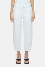 Charger l'image dans la galerie, Closed Jean Stover-X White