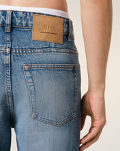 Charger l'image dans la galerie, AMI Jean Coupe Tapered Fit Bleu Used