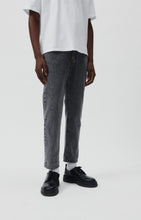 Charger l'image dans la galerie, American vintage Jean Carrot Yopday Salt and pepper