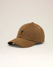 Charger l'image dans la galerie, AMI Casquette Ami de coeur Noir Noisette