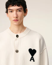 Charger l'image dans la galerie, AMI Cardigan Ami de Coeur en Laine Ecru Noir