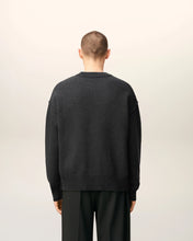 Charger l'image dans la galerie, AMI Pull Ami de Coeur en Laine Gris Noir