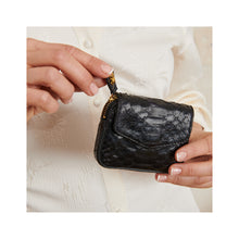 Charger l'image dans la galerie, Claris Virot Porte-Monnaie Karl Python Noir