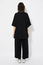 Charger l&#39;image dans la galerie, Rita Row T-Shirt Ava Oversize Black