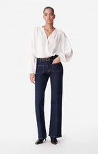 Charger l&#39;image dans la galerie, Vanessa bruno Jean Dompay Flare Taille haute Indigo