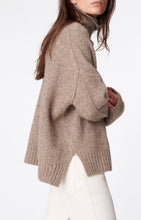 Charger l&#39;image dans la galerie, Vanessa bruno Pull Balade en Laine Fauve