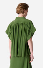 Charger l&#39;image dans la galerie, Vanessa bruno Blouse Cory en Soie Olive