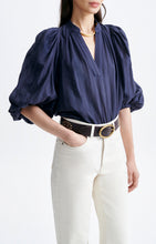 Charger l'image dans la galerie, Vanessa bruno Blouse Bell Marine