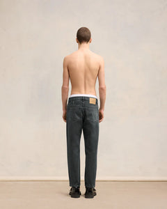 AMI Jean Coupe Tapered Noir