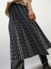 Charger l'image dans la galerie, Molli Jupe Jacquard Feline Indigo Multi