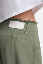 Charger l'image dans la galerie, Margaux Lonnberg Jean Basco Petrol Green