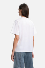 Charger l'image dans la galerie, Margaux Lonnberg T-shirt Lily White