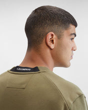 Charger l&#39;image dans la galerie, C.P. Company Sweatshirt Diagonal Ivy green