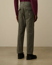 Charger l&#39;image dans la galerie, C.P. Company Pantalon Ottoman Grape Leaf