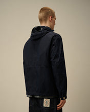 Charger l&#39;image dans la galerie, C.P. Company Veste Fili indigo Goggle Insignia Blue