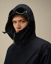 Charger l&#39;image dans la galerie, C.P. Company Veste Fili indigo Goggle Insignia Blue