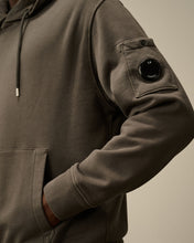 Charger l&#39;image dans la galerie, C.P. Company Hoodie Cotton Diagonal Fleece Smoked Pearl