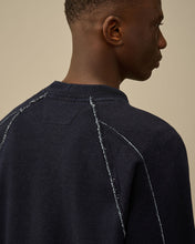 Charger l&#39;image dans la galerie, C.P. Company Sweatshirt Indigo Fleece Vanisé Logo Denim
