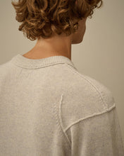 Charger l&#39;image dans la galerie, C.P. Company Pull Lambswool GRS Crewneck Off White Melange