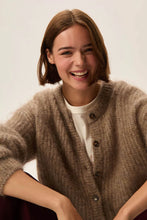 Charger l&#39;image dans la galerie, Des Petits Hauts Gilet Alma Kid Mohair Loup