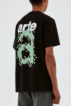 Charger l&#39;image dans la galerie, Arte T-Shirt Tommy Back Pixel Black