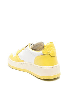 Autry Sneakers Medalist 01 Low Leather Lime WB27