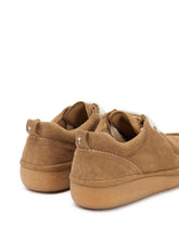Charger l&#39;image dans la galerie, AMI Chaussures en Daim Champagne
