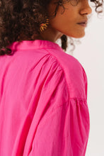 Charger l'image dans la galerie, SacreCoeur Blouse Carla Hibis