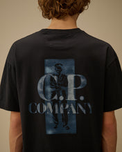 Charger l'image dans la galerie, C.P. Company T-shirt Comfort Logo Total Eclipse