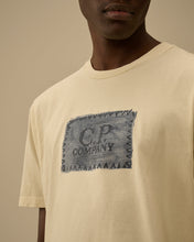 Charger l'image dans la galerie, C.P. Company T-shirt Logo Label Frozen Dew