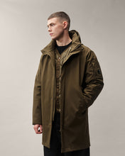Charger l'image dans la galerie, C.P. Company Parka Shell-R Padded Hooded Ivy Green