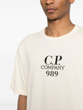 Charger l&#39;image dans la galerie, C.P. Company T-shirt Logo Broderie Pistachio