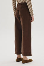 Charger l'image dans la galerie, Pomandère Pantalon Barrel en Drill de Coton Cacao