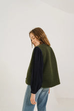 Charger l&#39;image dans la galerie, SacreCoeur Gilet Salyna en Laine Green