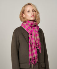 Charger l&#39;image dans la galerie, Hartford Echarpe en Laine Rose