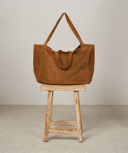 Charger l&#39;image dans la galerie, Hartford Sac Large en Velours Tabac