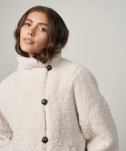 Charger l&#39;image dans la galerie, Hartford Manteau Velo en Sherpa Natural