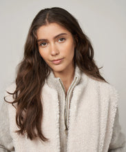 Charger l&#39;image dans la galerie, Hartford Gilet Verseau en Sherpa Ecru