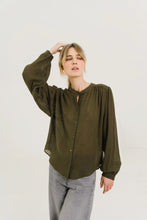 Charger l&#39;image dans la galerie, SacreCoeur Blouse Gladis Loden Vert