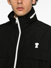 Charger l'image dans la galerie, AMI Veste Coupe Vent Ami de Coeur Noir
