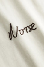 Charger l&#39;image dans la galerie, Norse Projects T-shirt Johannes Chain Stitch Ecru
