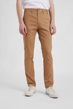 Charger l&#39;image dans la galerie, Norse Projects Pantalon Norse Standard Slim Chino Utility Khaki