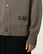 Charger l&#39;image dans la galerie, AMI Cardigan Broderie Ami Cendre