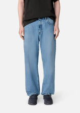Charger l&#39;image dans la galerie, Axel Arigato Jean Zine Relaxed Light Blue