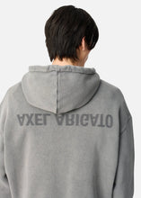 Charger l&#39;image dans la galerie, Axel Arigato Hoodie Distort Washed Slate Grey
