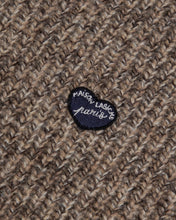 Charger l'image dans la galerie, Maison Labiche Pull Mulot en Laine Patch Coeur Beige Black