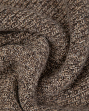 Charger l'image dans la galerie, Maison Labiche Pull Mulot en Laine Patch Coeur Beige Black