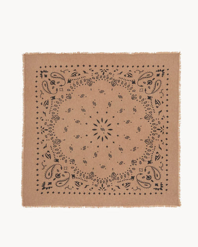 Kujten Grand Bandana Hachiko en Cachemire Camelo