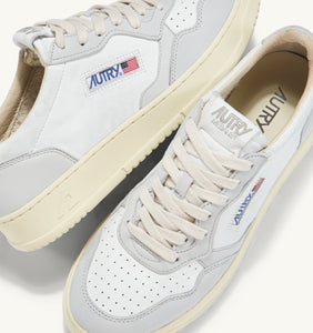 Autry Sneakers Medalist 01 Low Leather Goat Vapor GH03